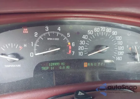 1997 Buick Park Avenue z USA, uszkodzony, nr VIN 1G4CW52K2V4613658